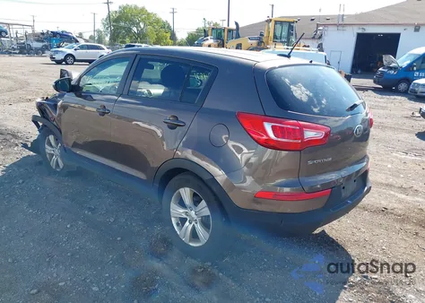 2013 Kia Sportage Lx z USA, uszkodzony, nr VIN KNDPBCA24D7474959